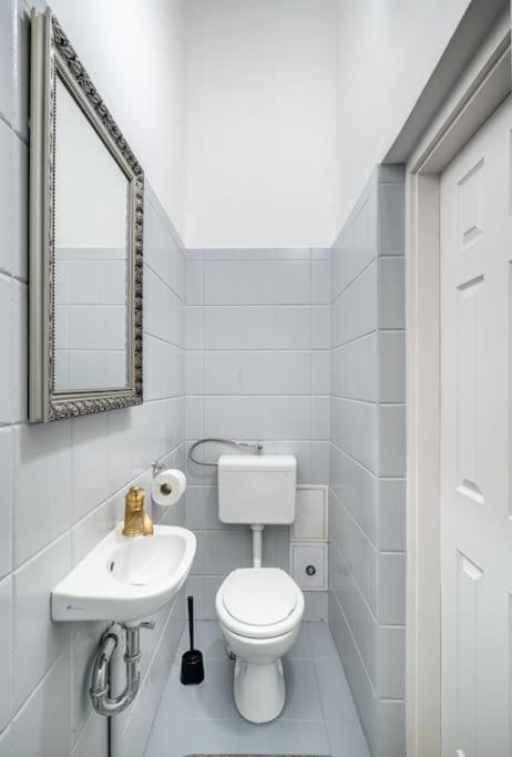 Appartamento Andrassy Grandeur With Indoor Parking *